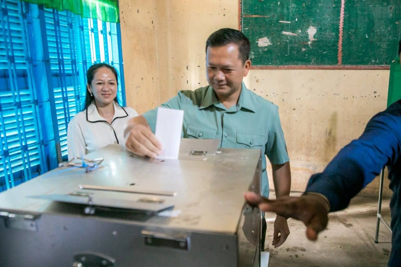 Hun Manet votes in Phnom Penh on July 23. (Hun Sen's Telegram channel)